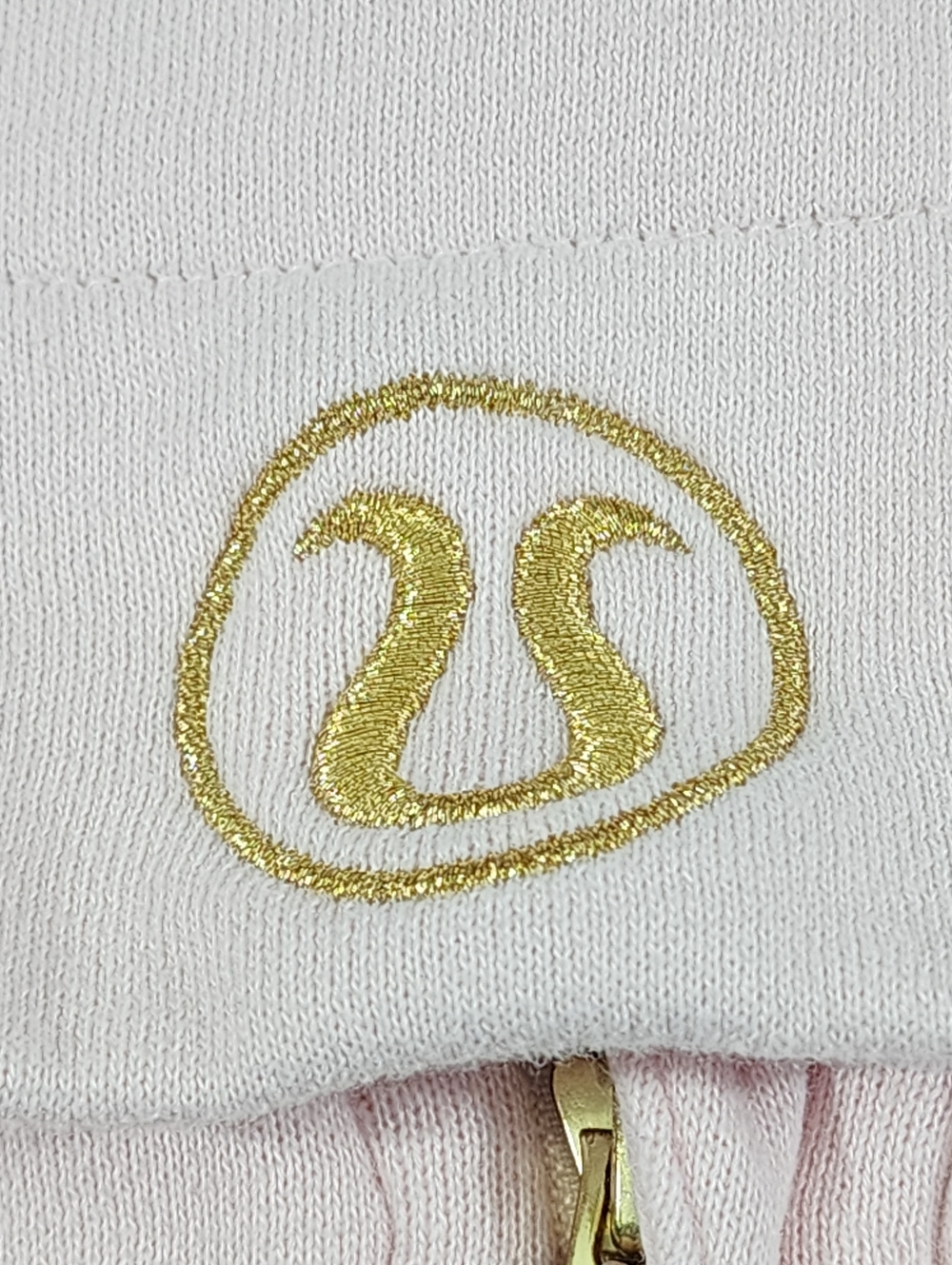 Lululemon Scuba Cropped Full Zip Hoodie Pink Gold Size 6 EUC. Worn Twice! - Picture 9 of 12
